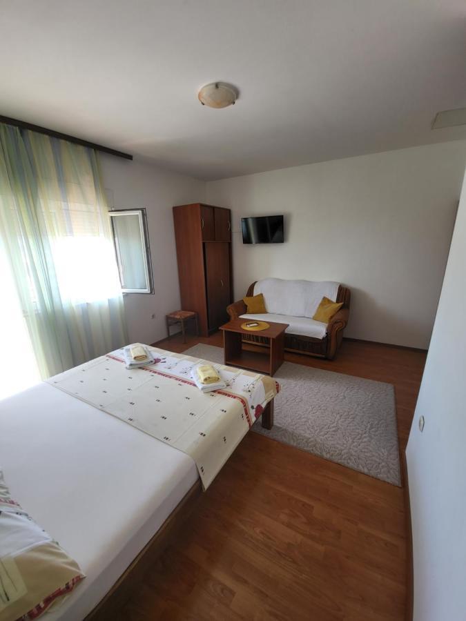 טרוגיר Apartmani Udovicic מראה חיצוני תמונה