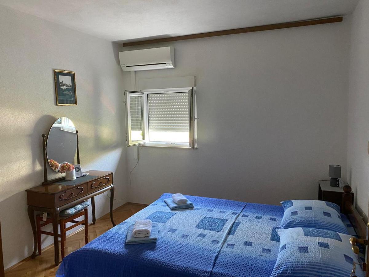 טרוגיר Apartmani Udovicic מראה חיצוני תמונה